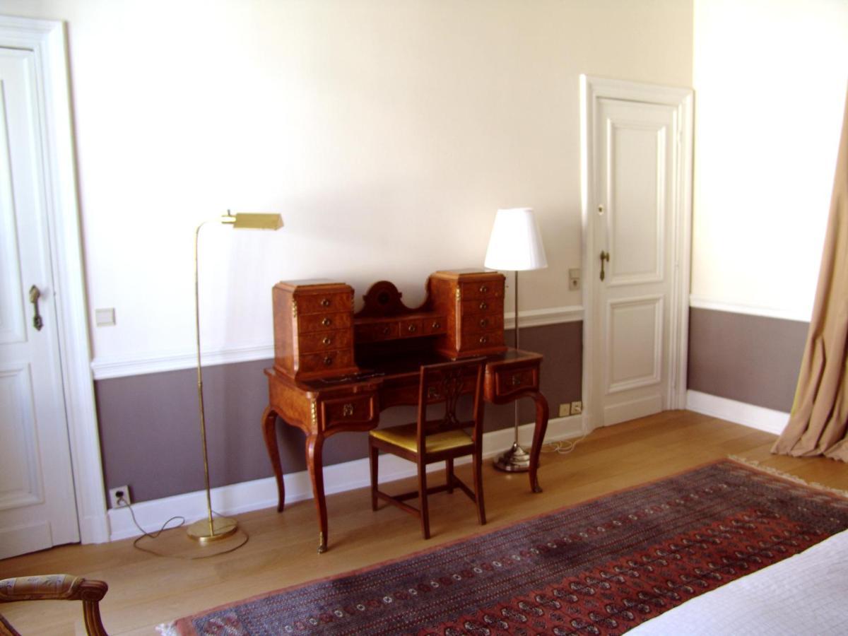 Louise Chatelain Suites Брюксел Екстериор снимка