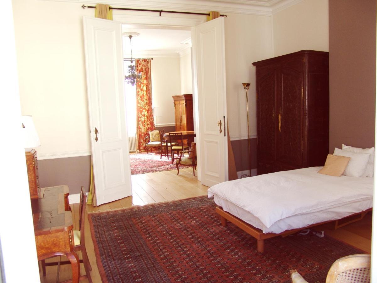 Louise Chatelain Suites Брюксел Екстериор снимка